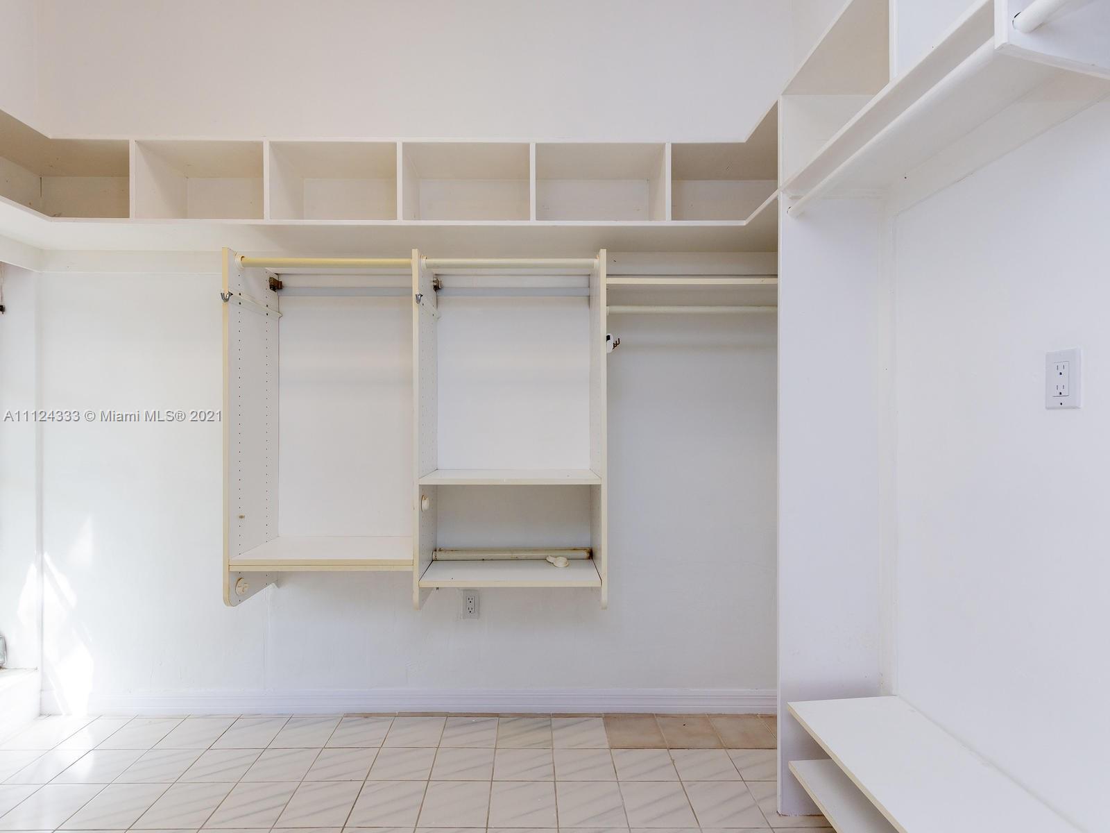 CORAL BAY SEC C - Residential Lease