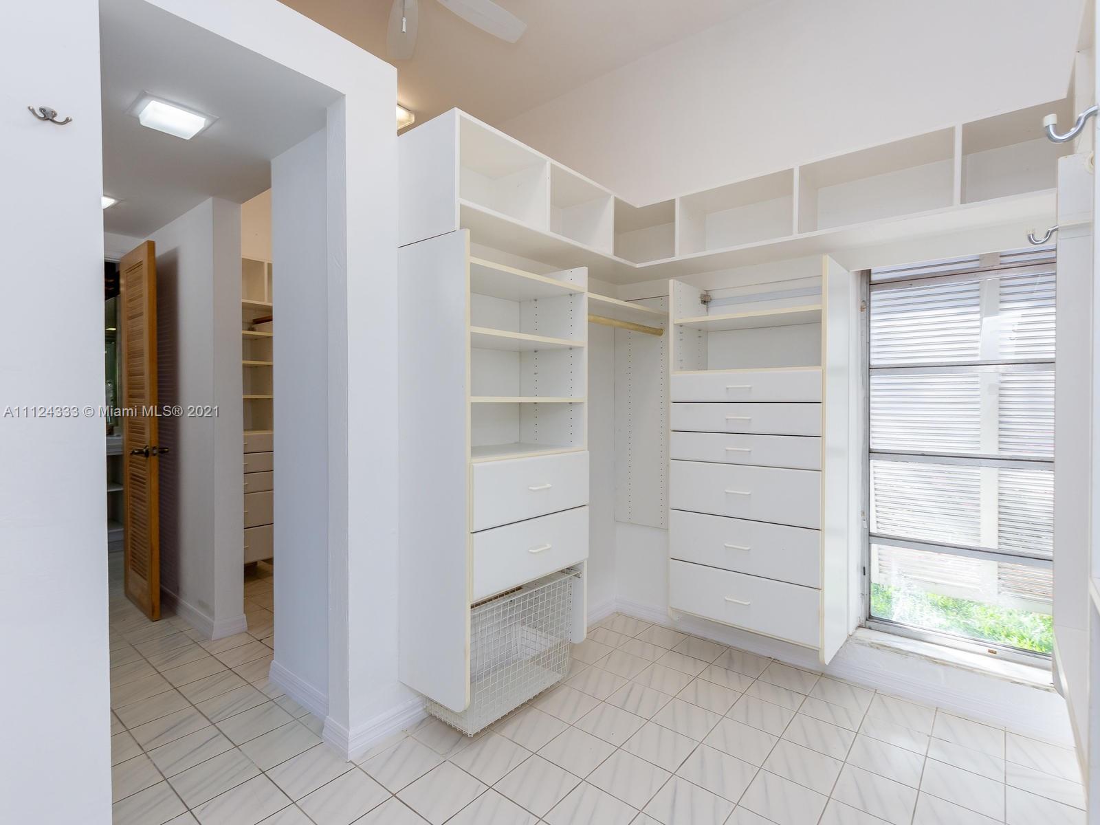 CORAL BAY SEC C - Residential Lease