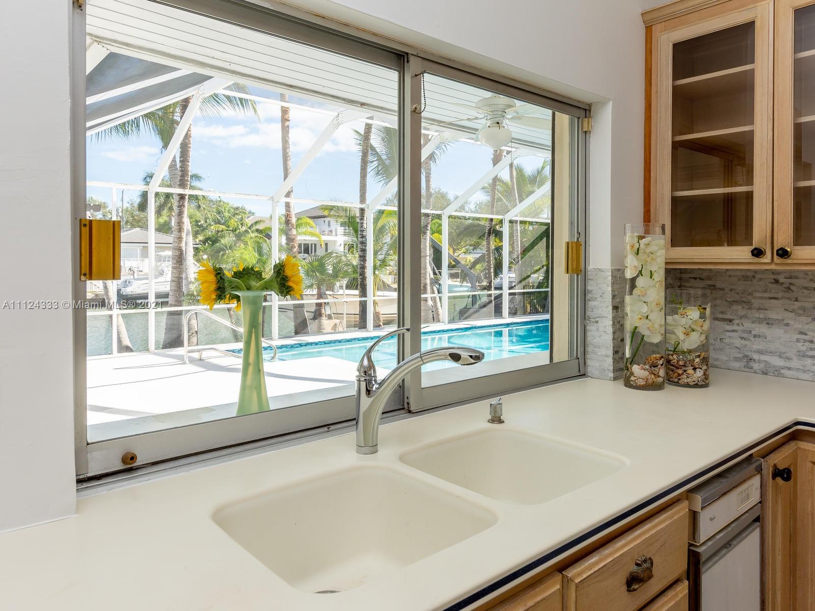 CORAL BAY SEC C - Residential Lease