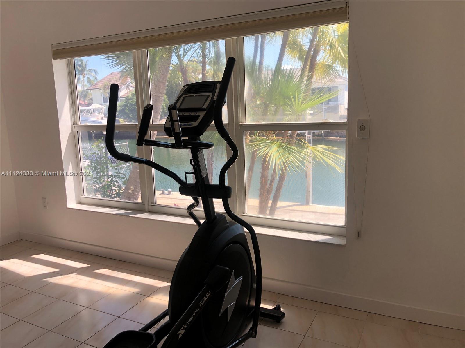 CORAL BAY SEC C - Residential Lease