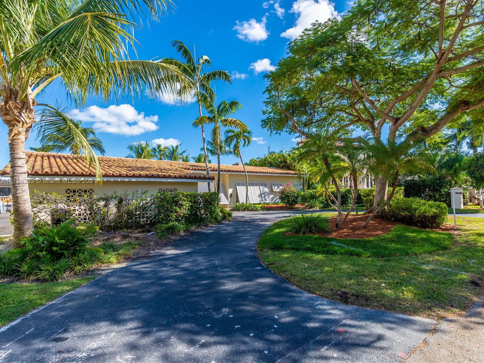 CORAL BAY SEC C - Residential Lease