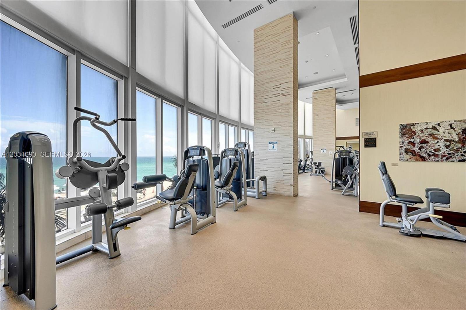 TDR TOWER III CONDO - Residential