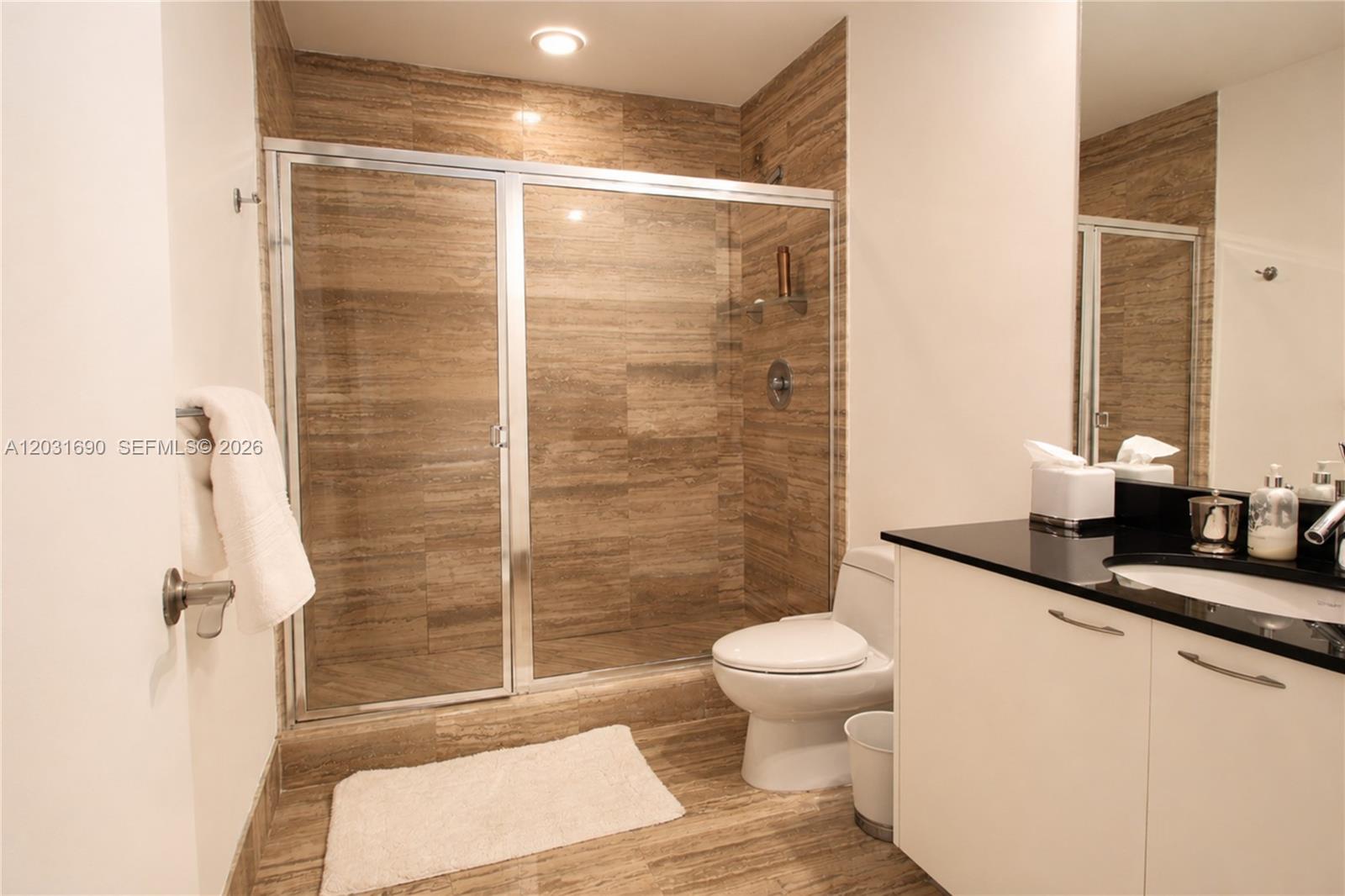 TDR TOWER III CONDO - Residential