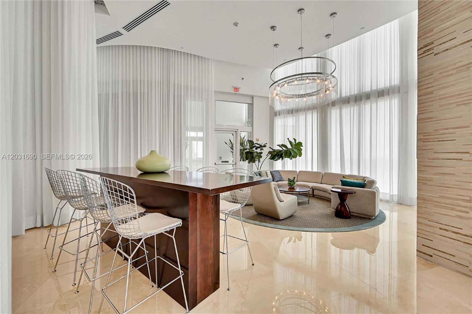 TDR TOWER III CONDO - Residential