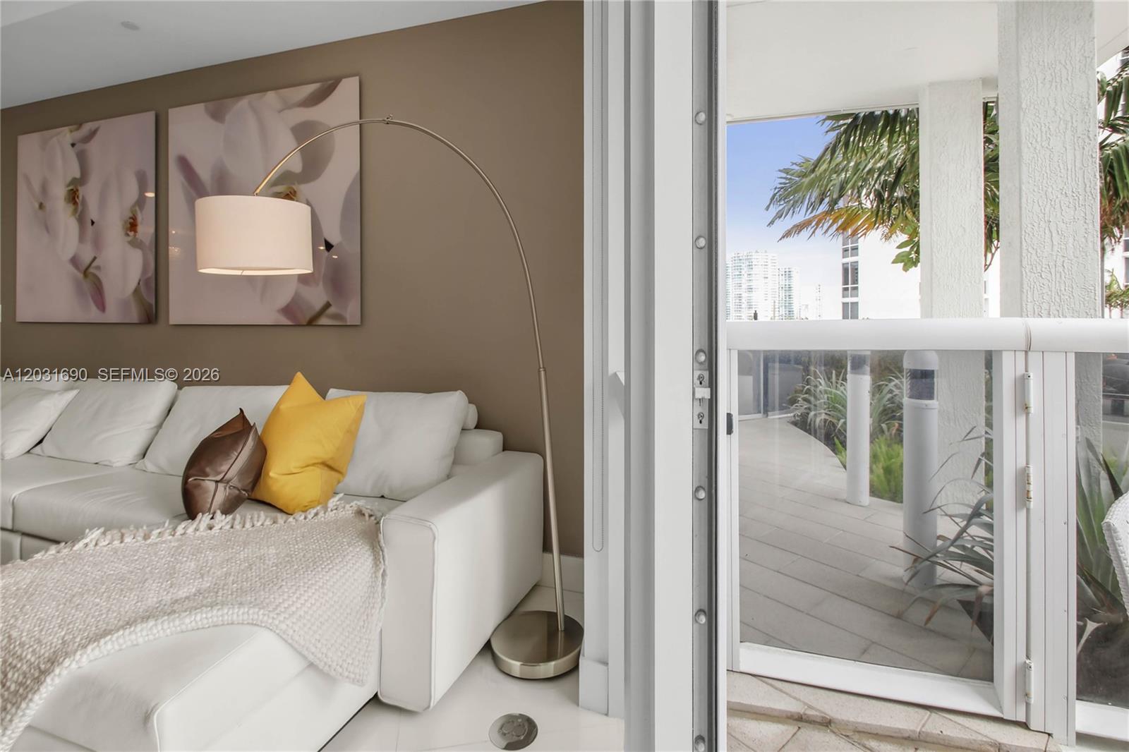 TDR TOWER III CONDO - Residential