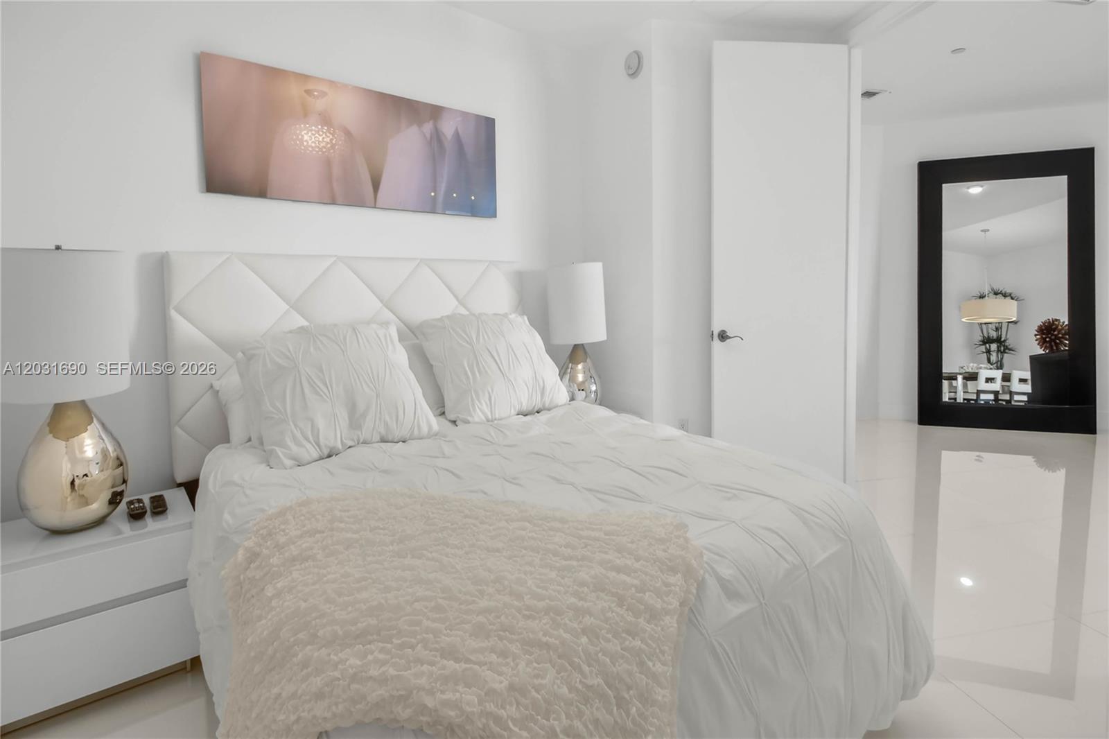 TDR TOWER III CONDO - Residential