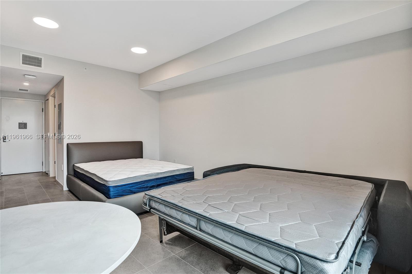 501 First Residences - Residential