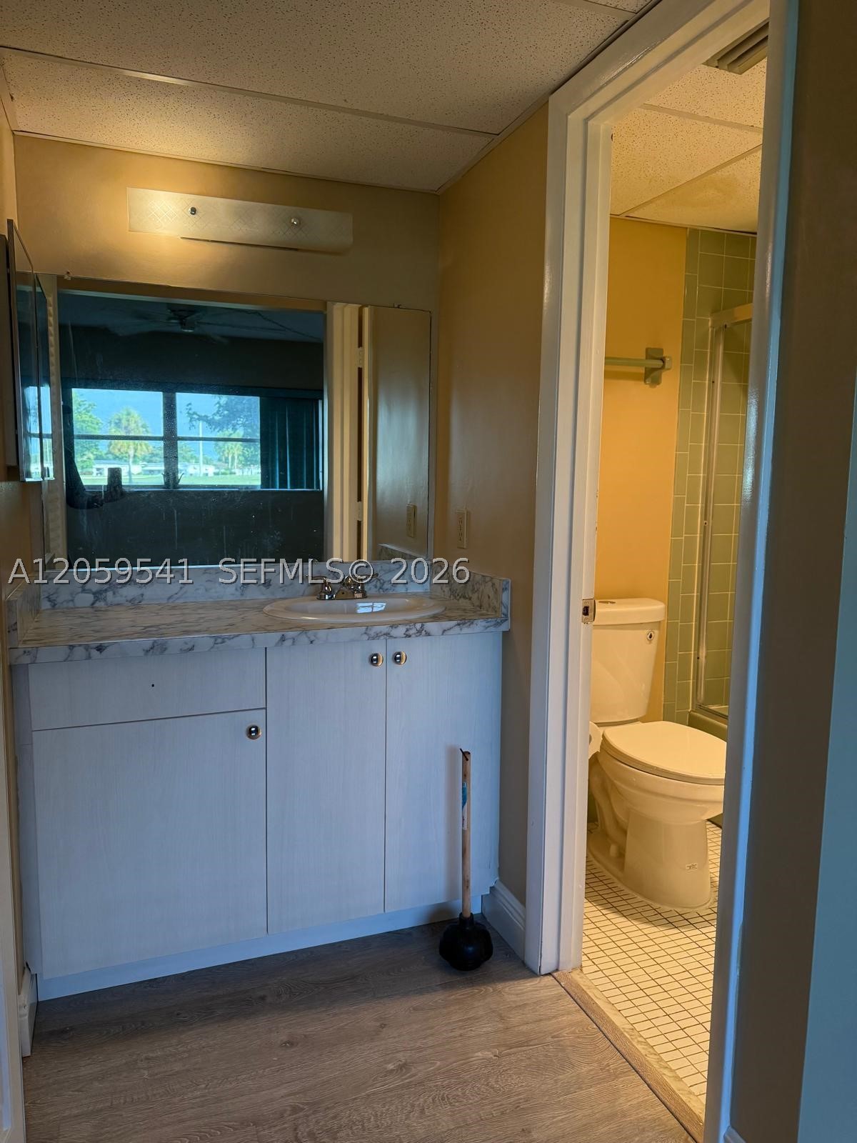 ORIOLE GOLF & TENNIS CLUB - Residential