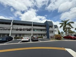 ORIOLE GOLF & TENNIS CLUB - Residential