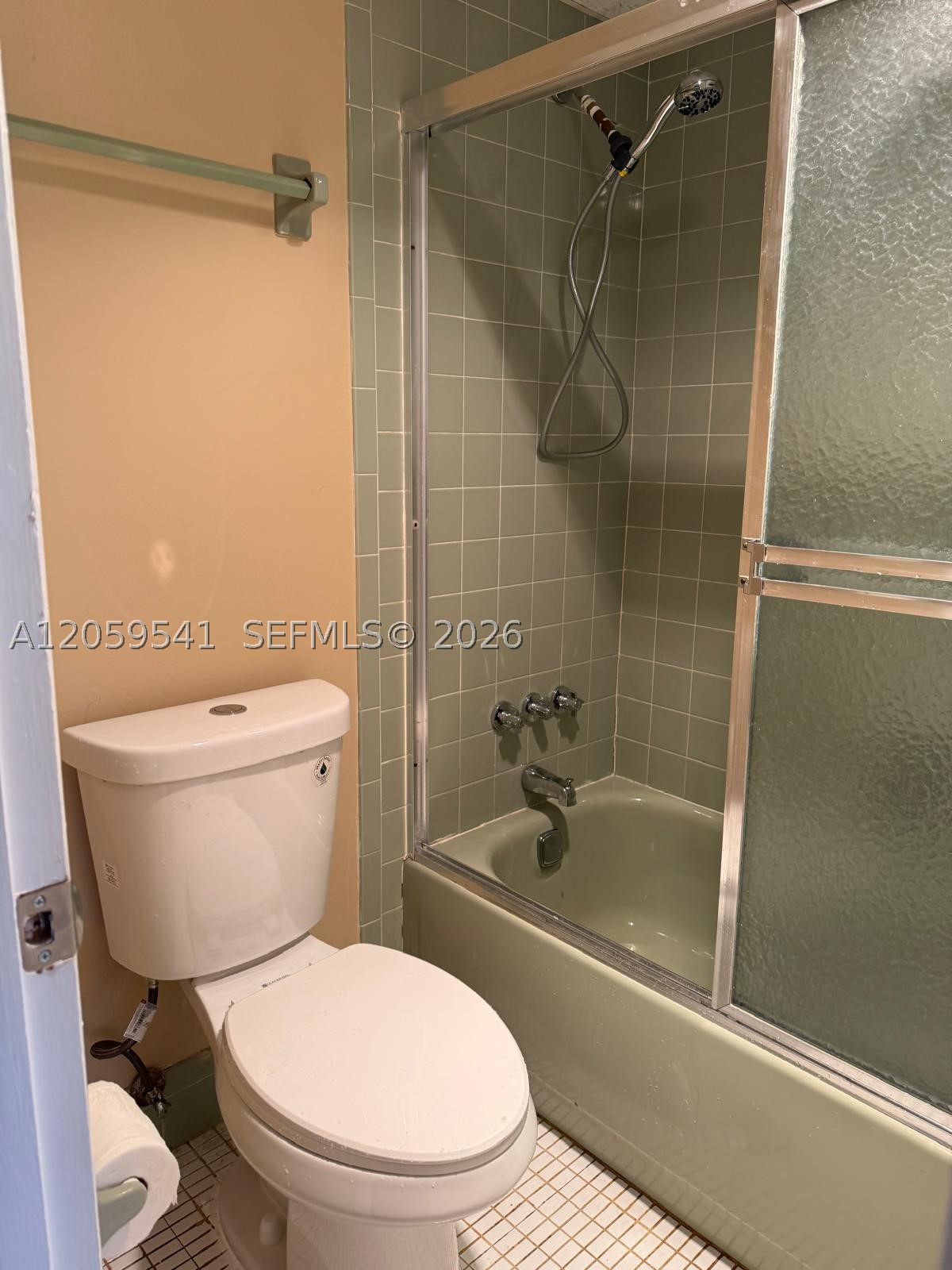 ORIOLE GOLF & TENNIS CLUB - Residential