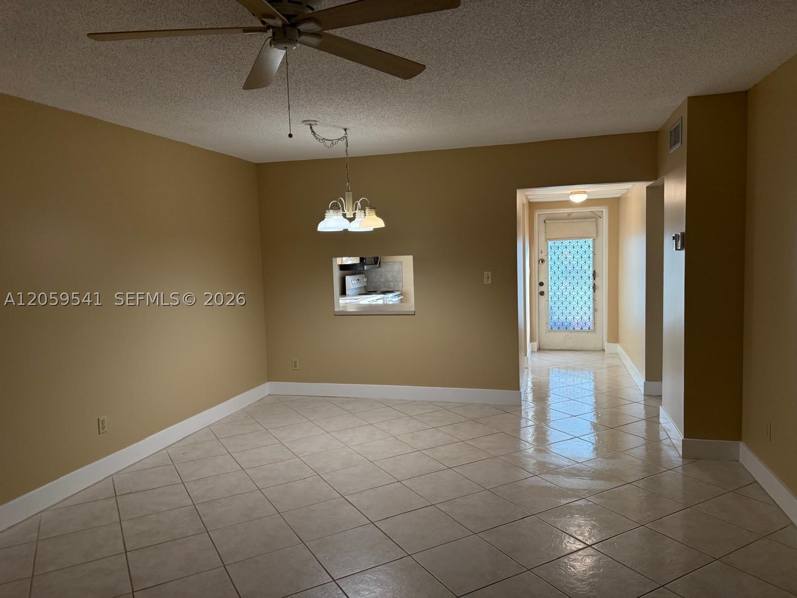 ORIOLE GOLF & TENNIS CLUB - Residential