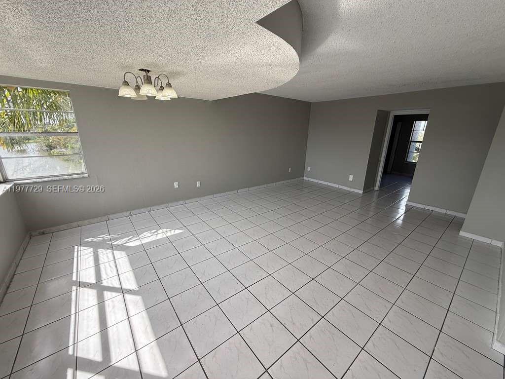 REGENCY COVE CONDO - Residential Lease