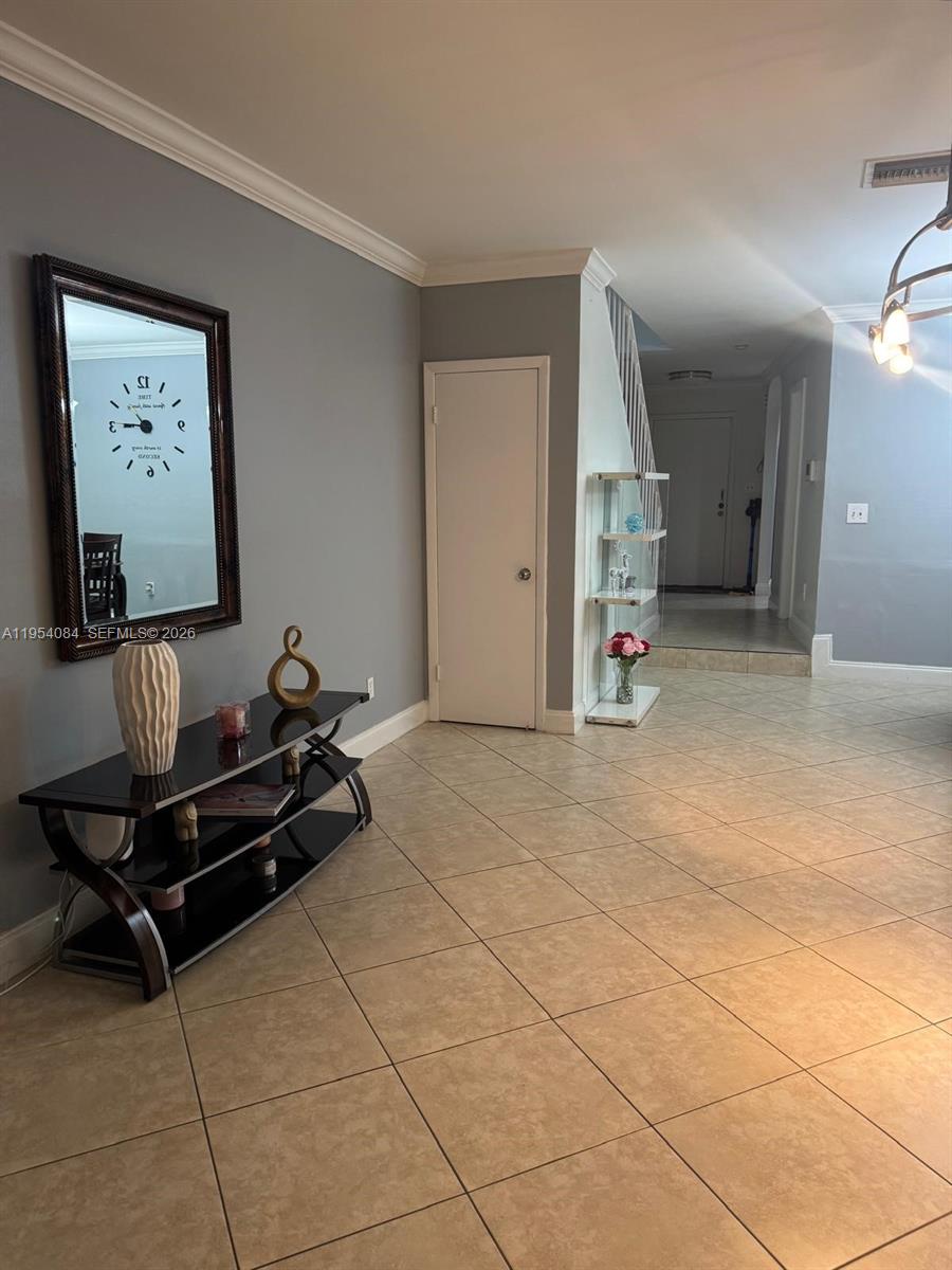 CENTRE COURT CONDO - Residential