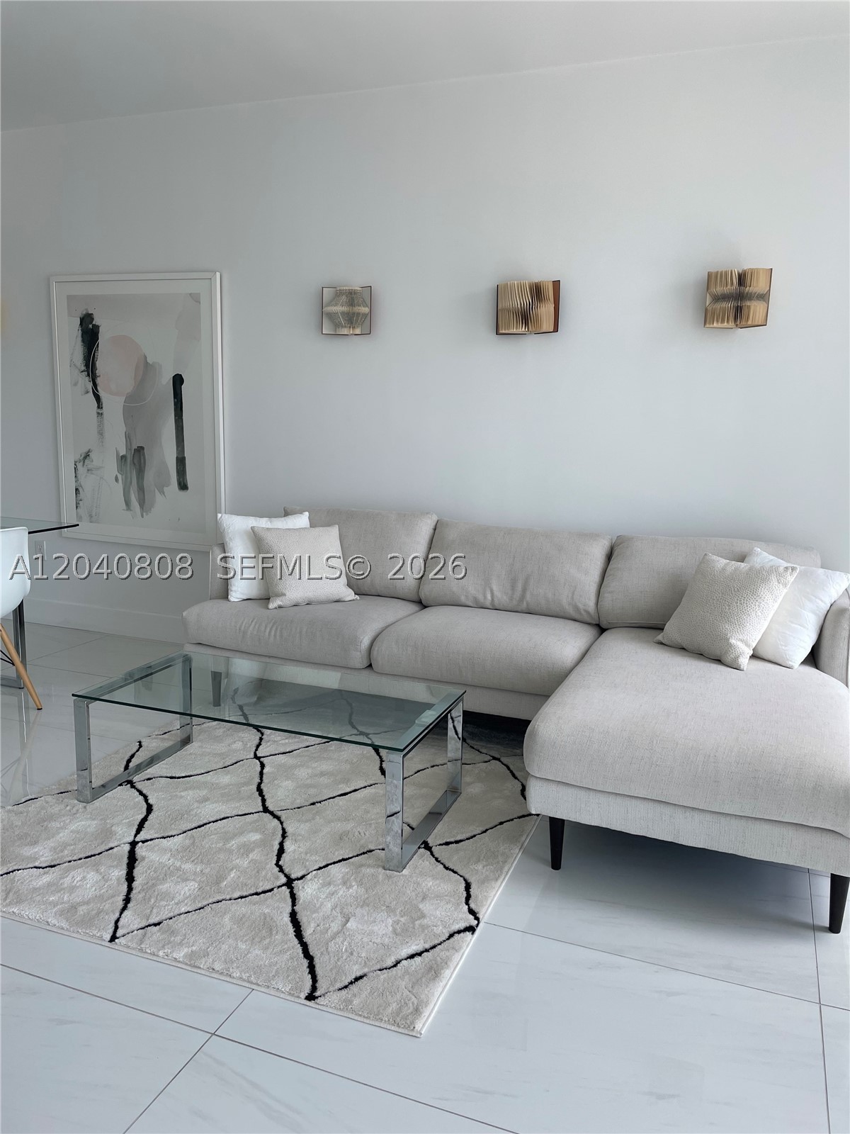 VIZCAYNE NORTH CONDO - Residential Lease