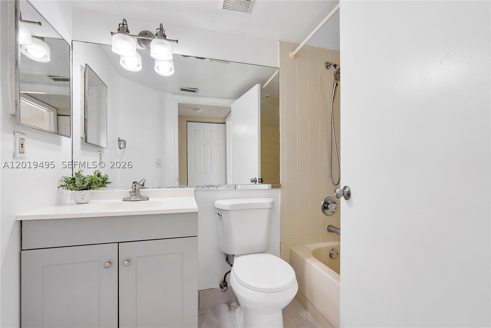 BEACON PLACE CONDO - Residential