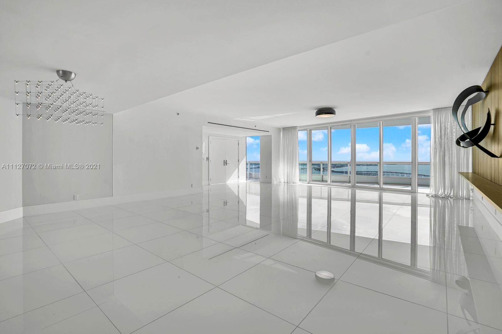 SANTA MARIA CONDO - Residential