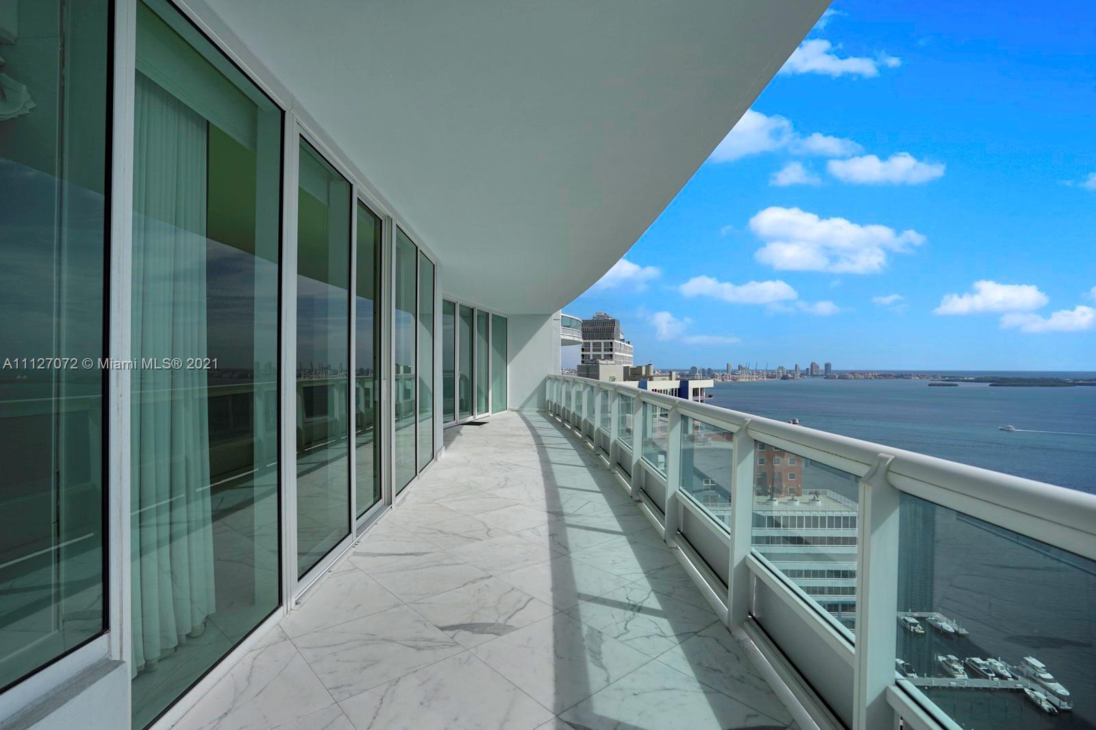 SANTA MARIA CONDO - Residential
