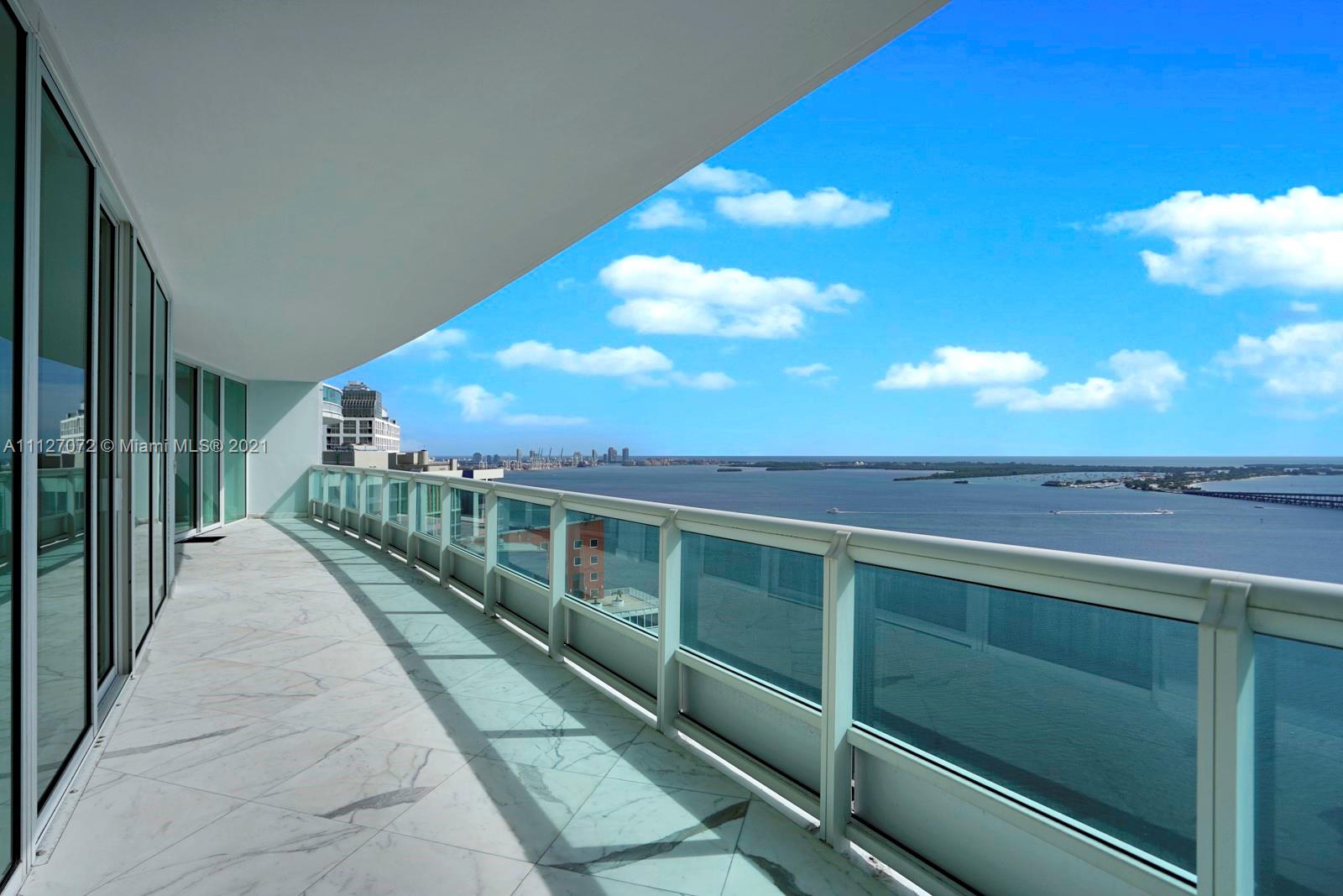 SANTA MARIA CONDO - Residential