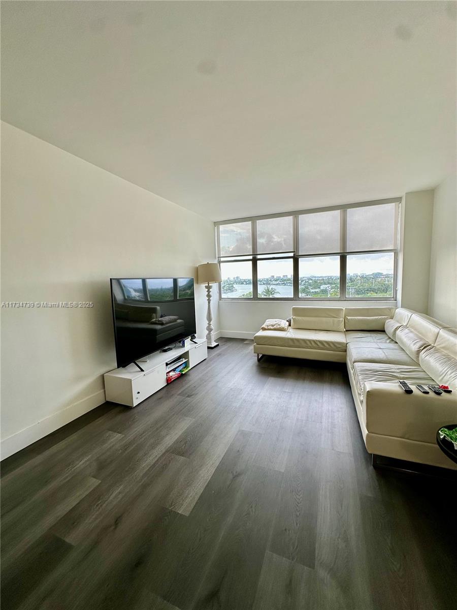 PARKVIEW POINT CONDO - Residential