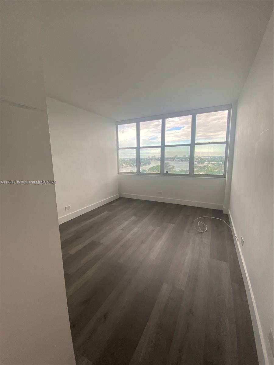 PARKVIEW POINT CONDO - Residential