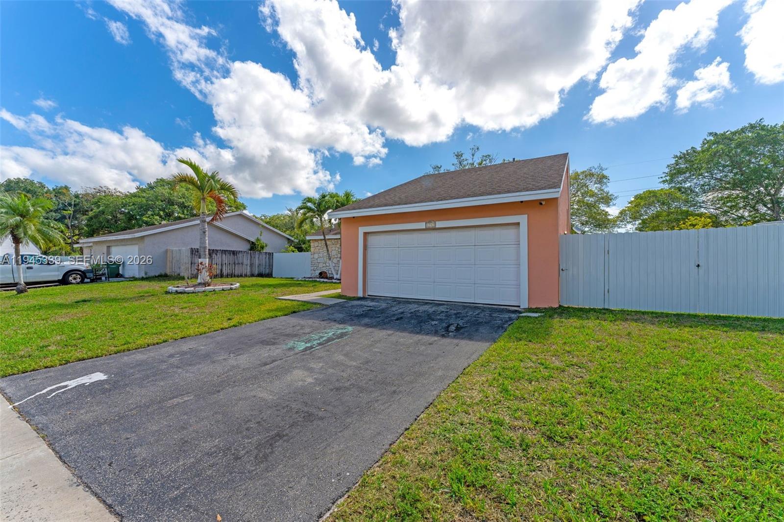 HOMESTEAD LAKES TENNESSEE - Residential