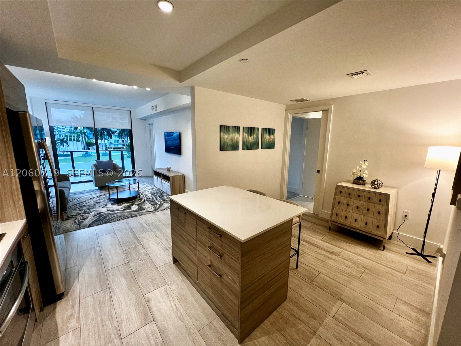 3401 MIDTOWN CONDO - Residential
