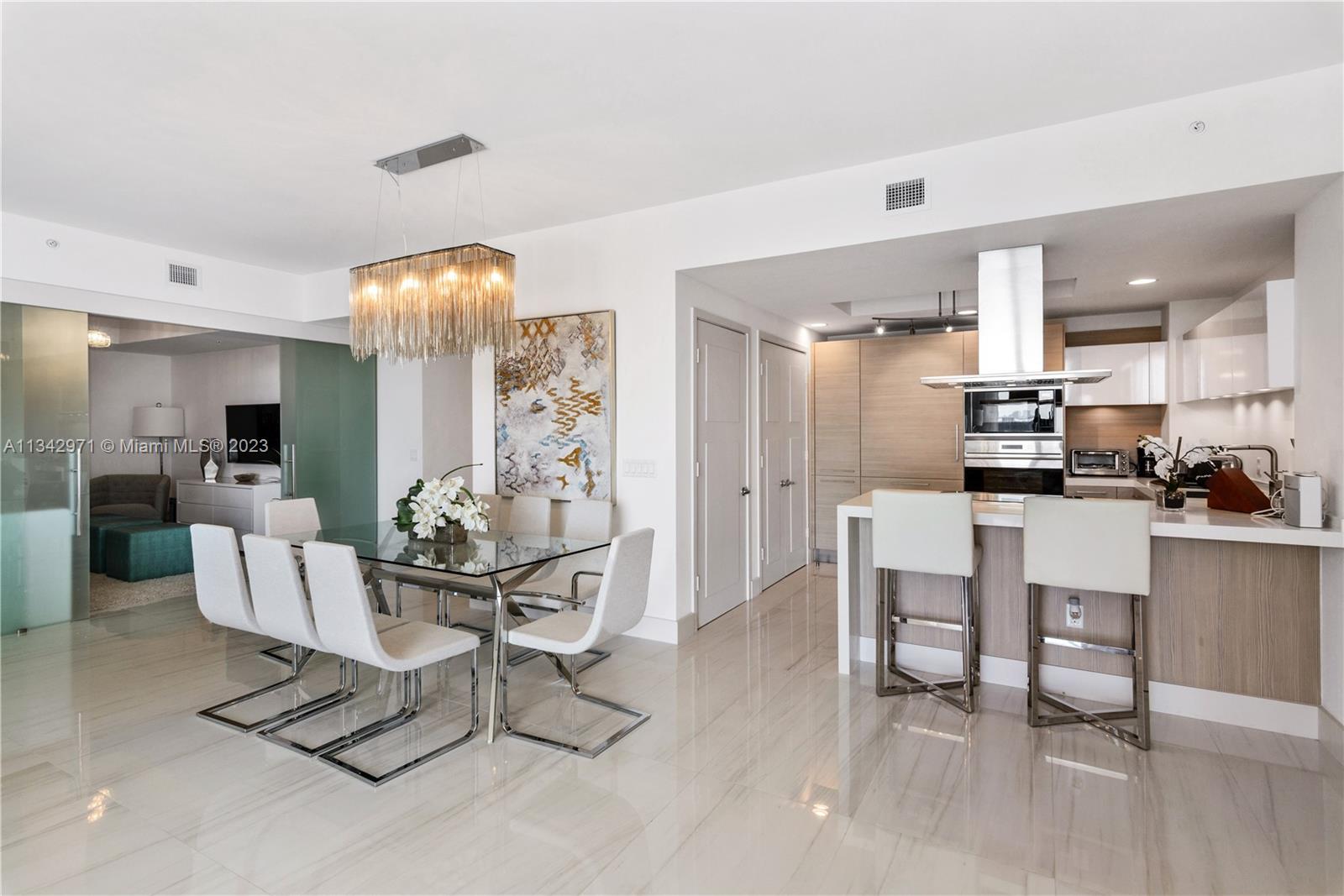 MARINA PALMS RESIDENCES S - Residential Lease