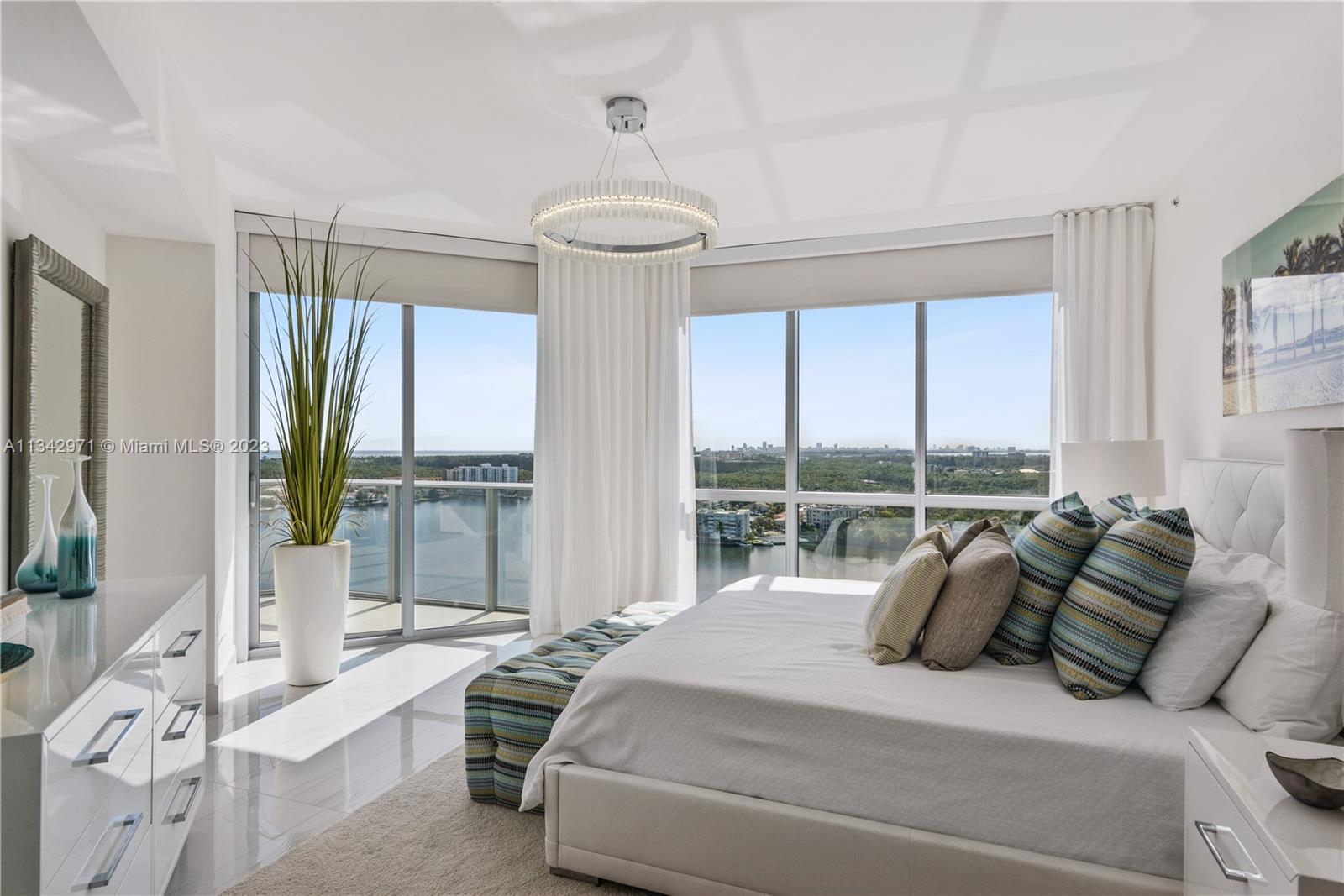 MARINA PALMS RESIDENCES S - Residential Lease