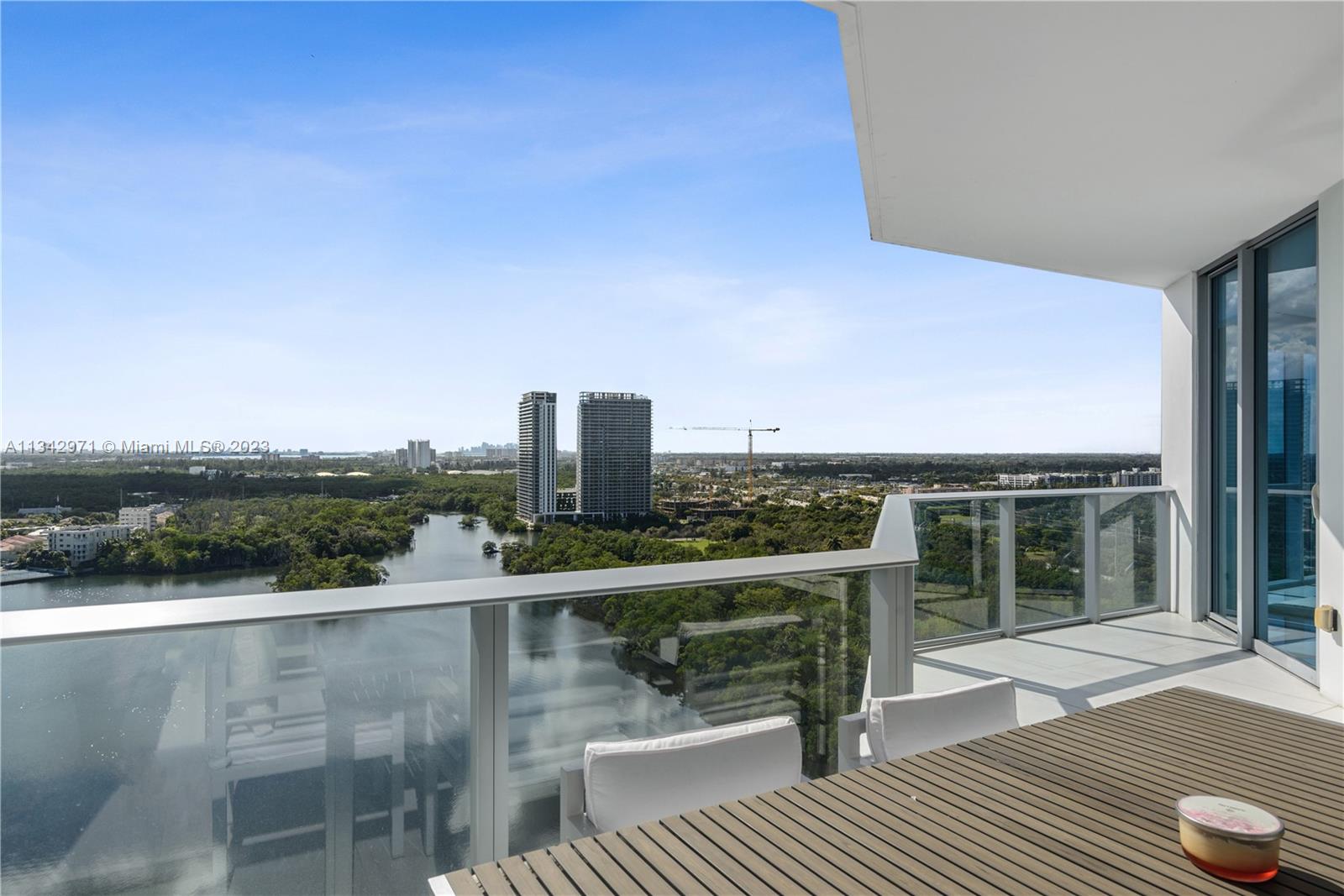 MARINA PALMS RESIDENCES S - Residential Lease