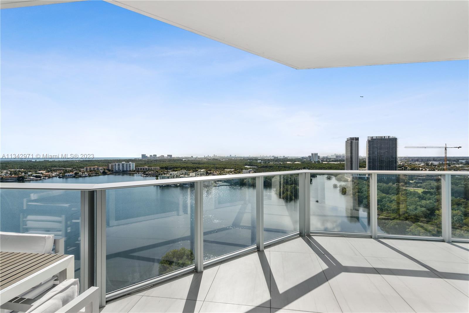 MARINA PALMS RESIDENCES S - Residential Lease