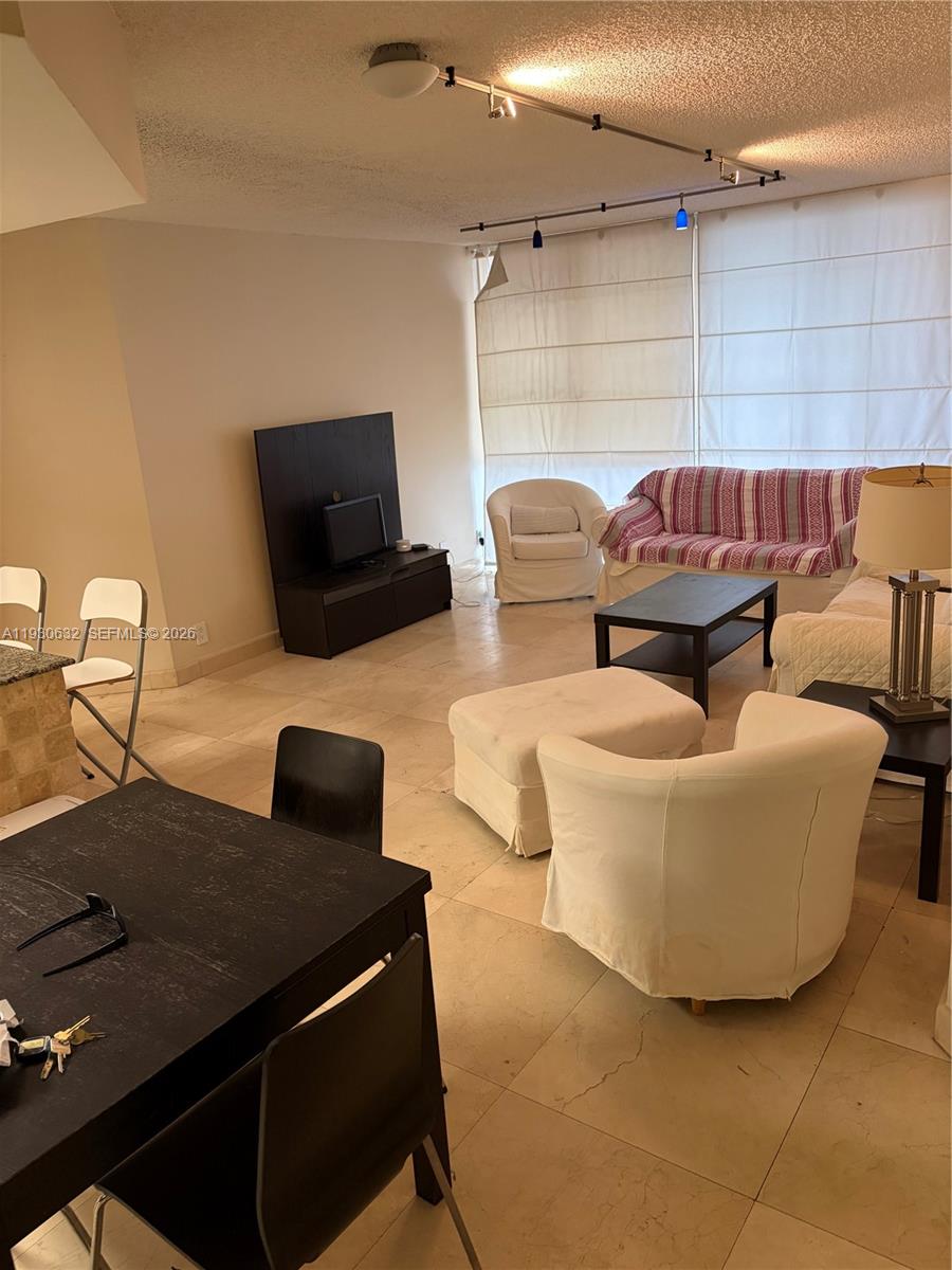 RIMINI BEACH CONDO - Residential