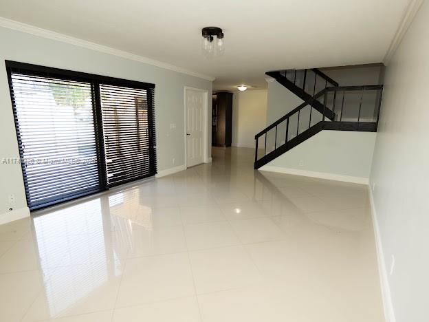 WATERSIDE ESTATES - Residential