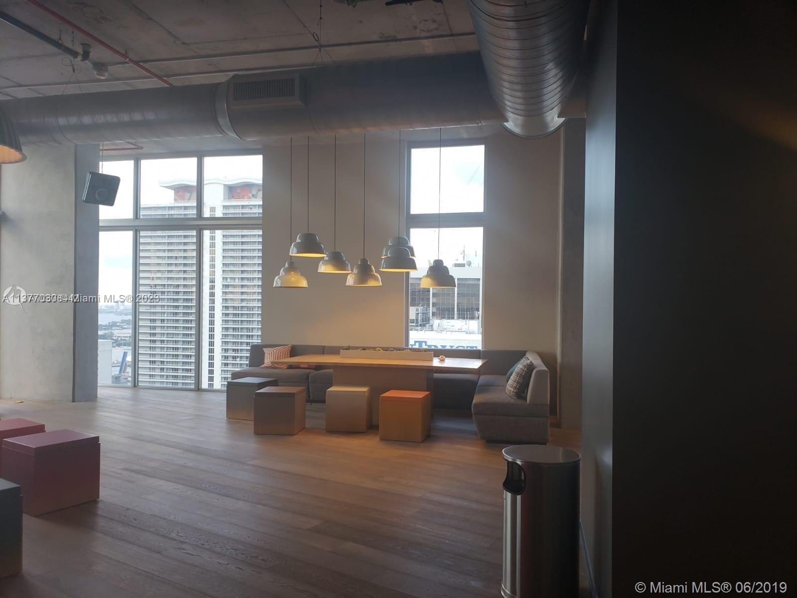 CENTRO CONDO - Residential Lease