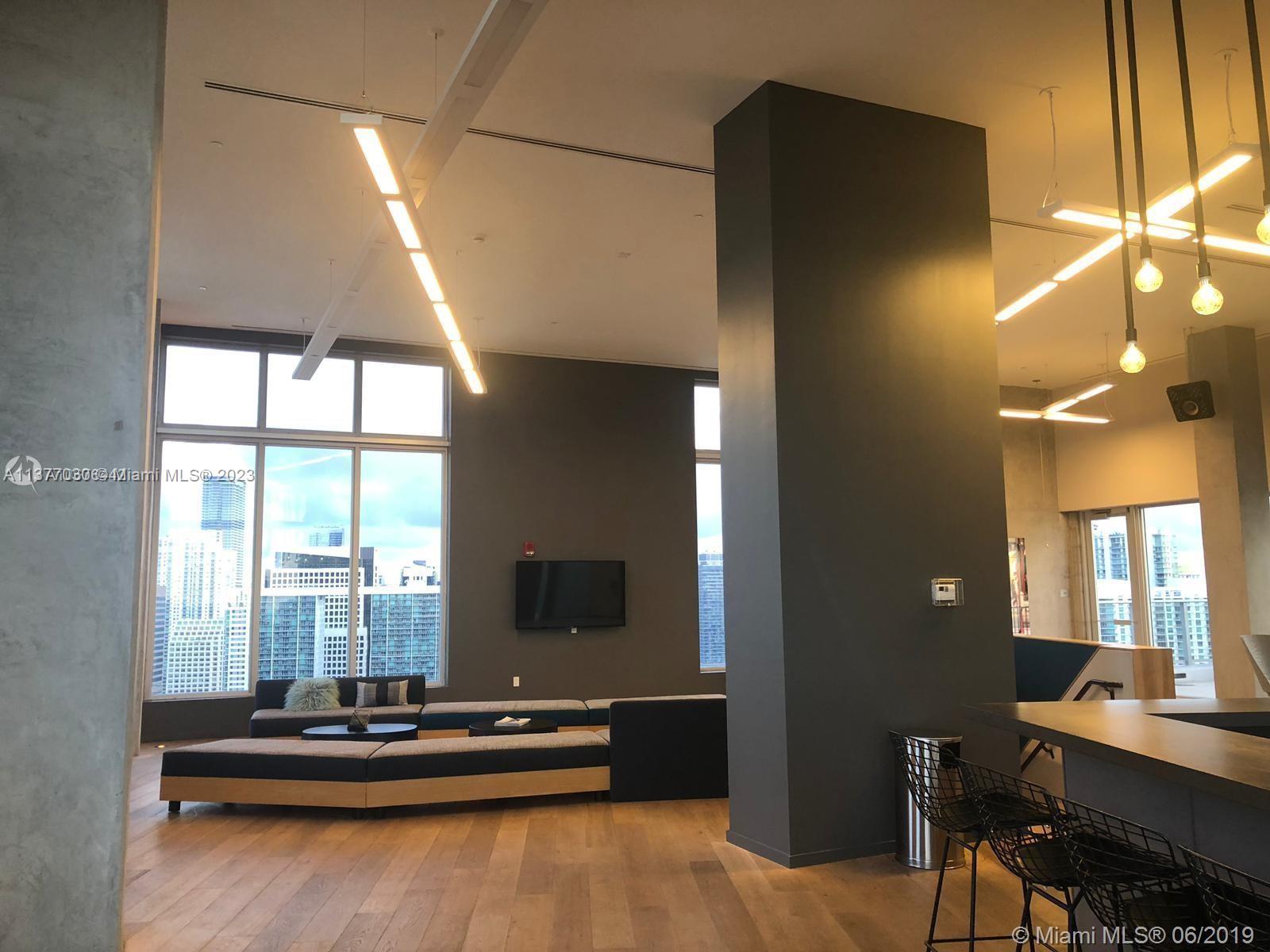 CENTRO CONDO - Residential Lease