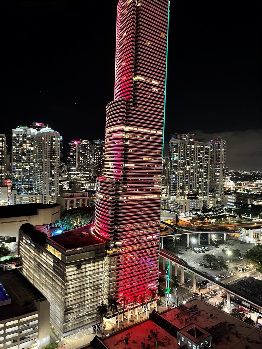 CENTRO CONDO - Residential Lease