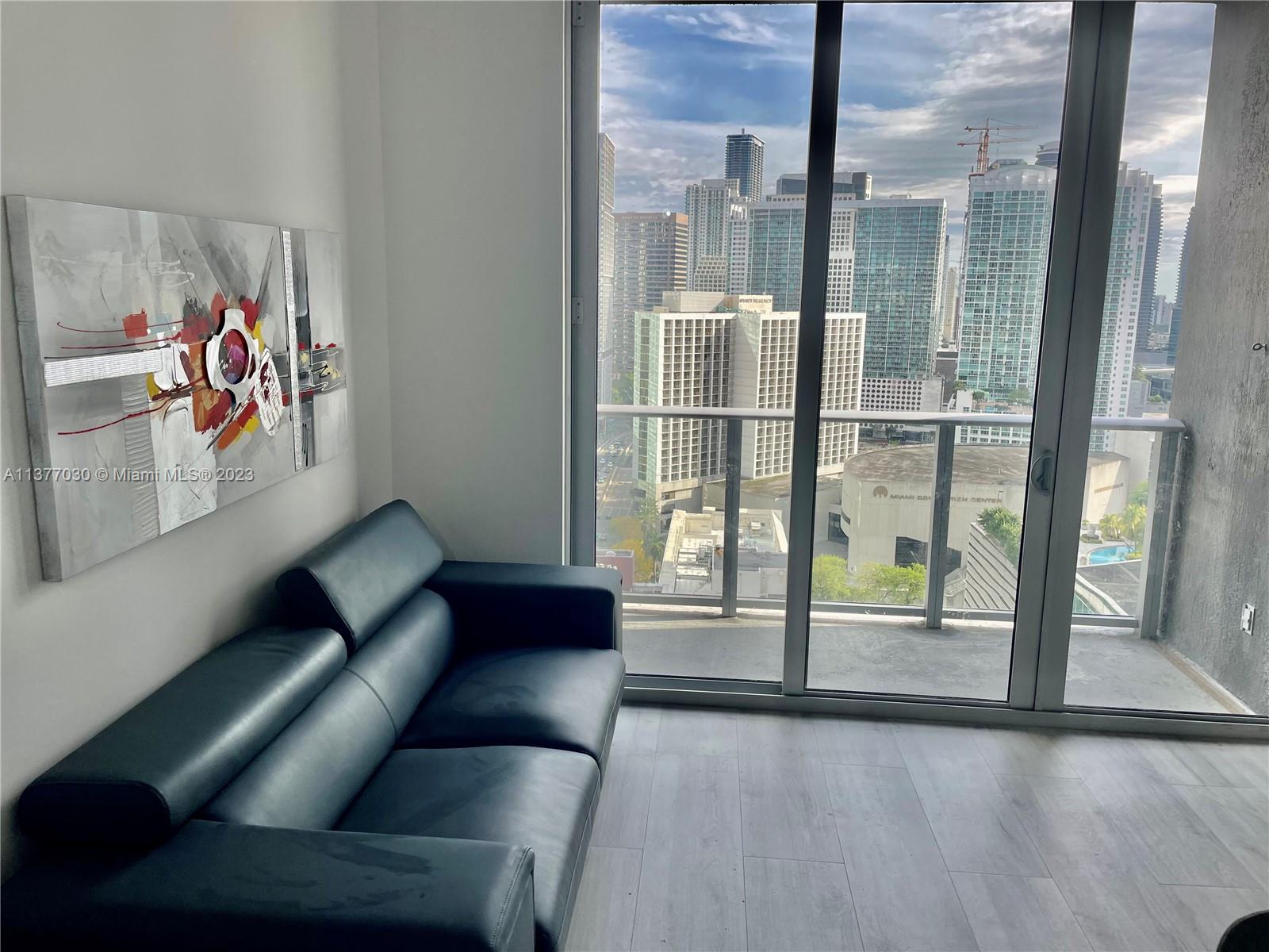 CENTRO CONDO - Residential Lease