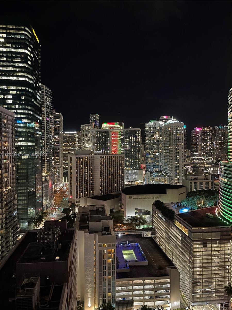 CENTRO CONDO - Residential Lease