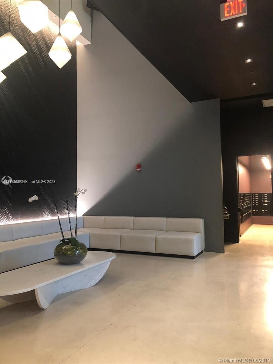 CENTRO CONDO - Residential Lease