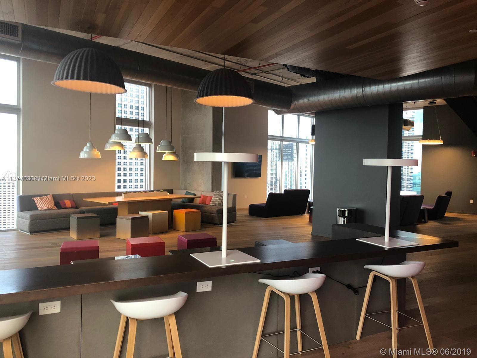 CENTRO CONDO - Residential Lease