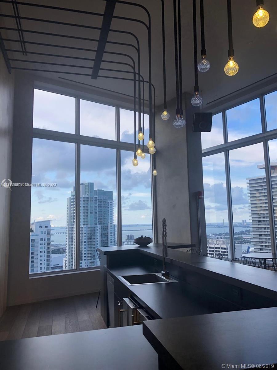 CENTRO CONDO - Residential Lease