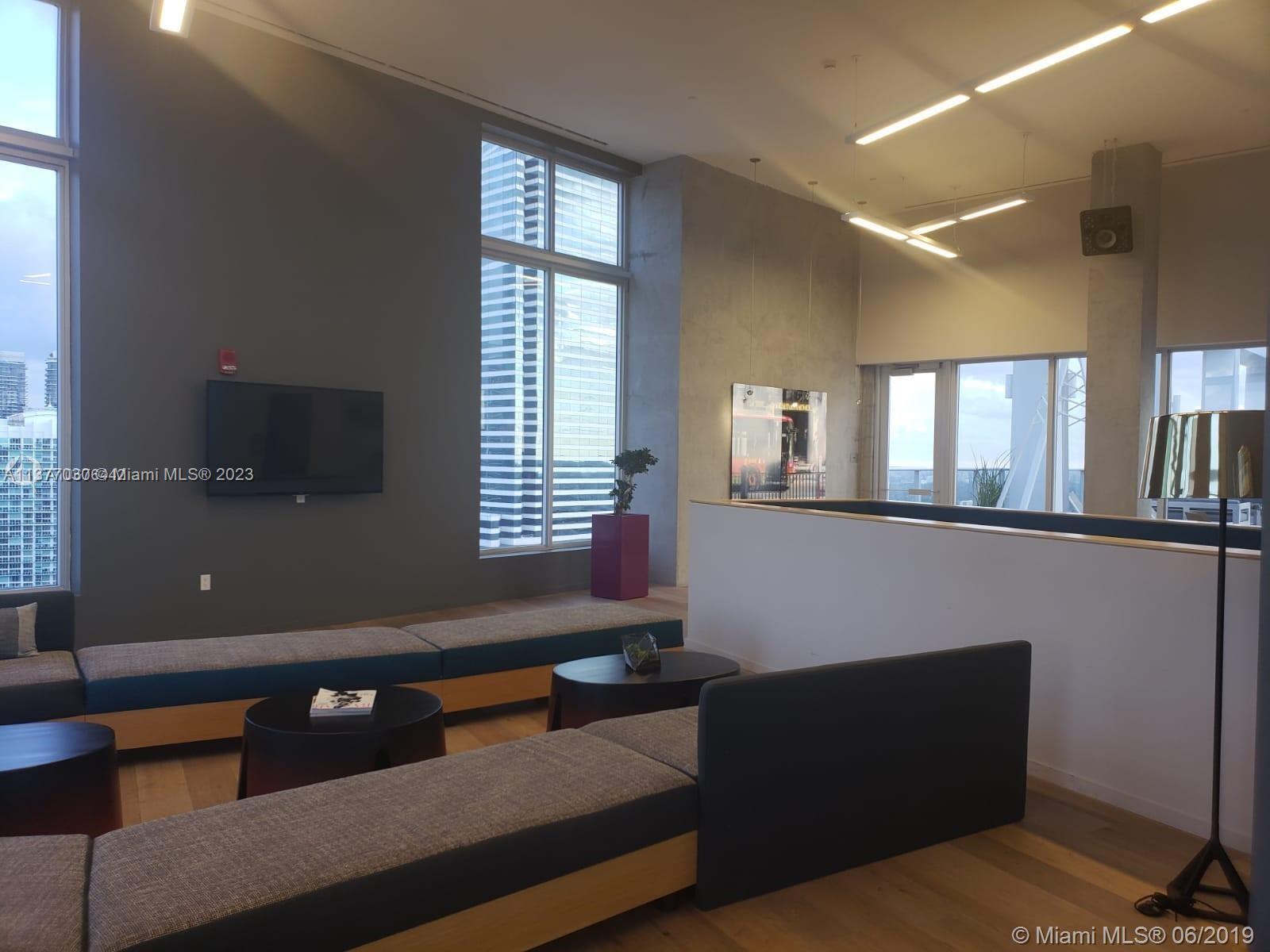 CENTRO CONDO - Residential Lease