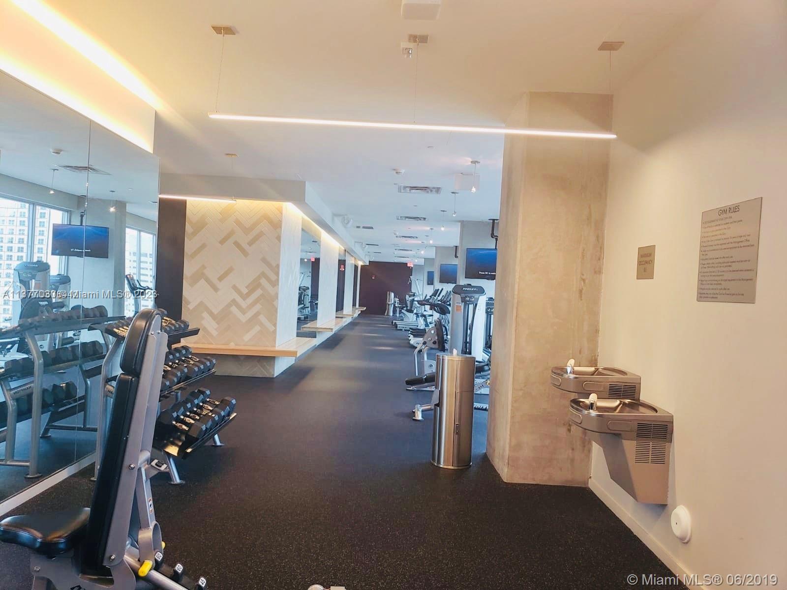 CENTRO CONDO - Residential Lease