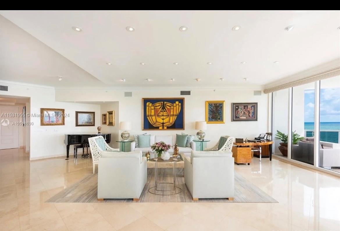 BELLINI CONDO - Residential