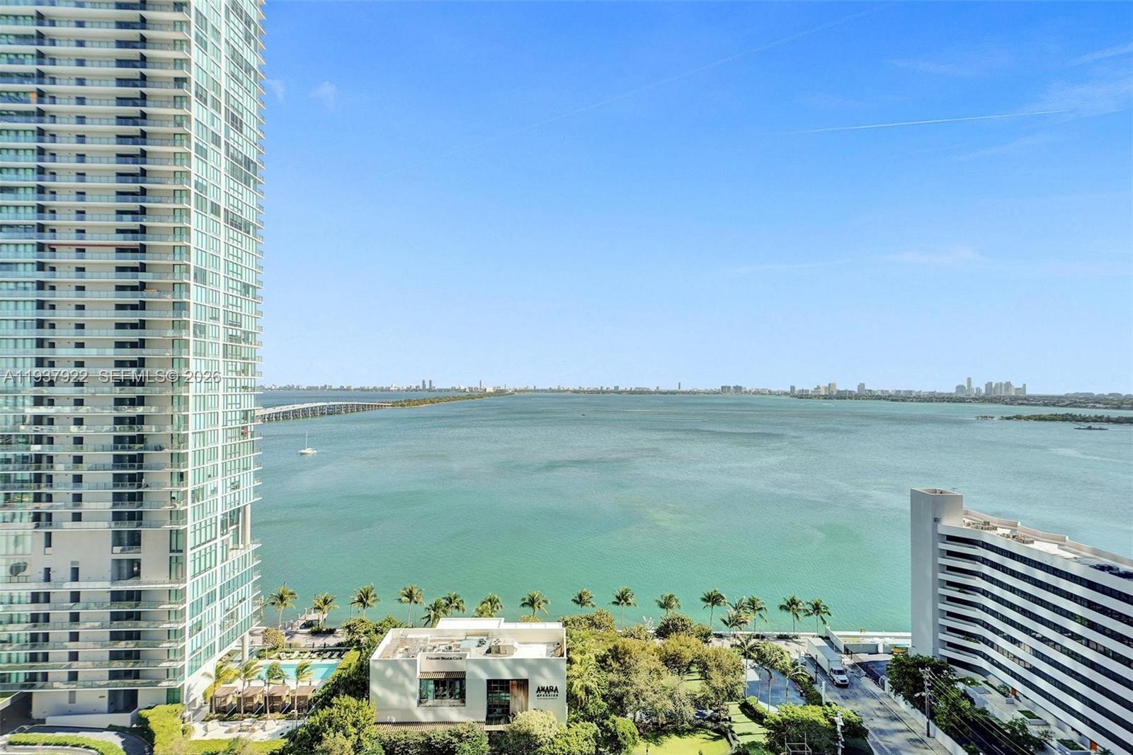 GRAN PARAISO CONDO - Residential