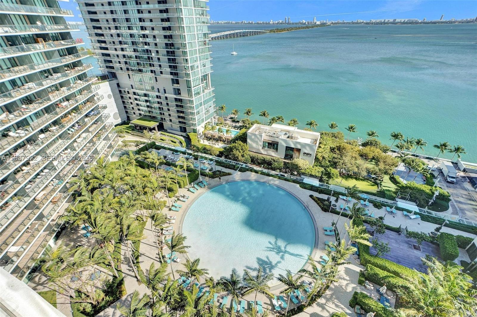 GRAN PARAISO CONDO - Residential
