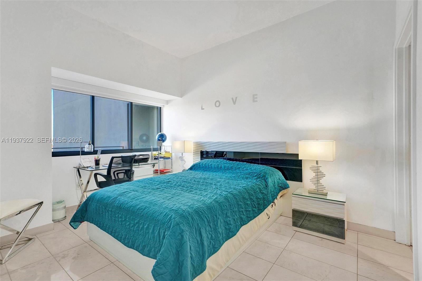 GRAN PARAISO CONDO - Residential