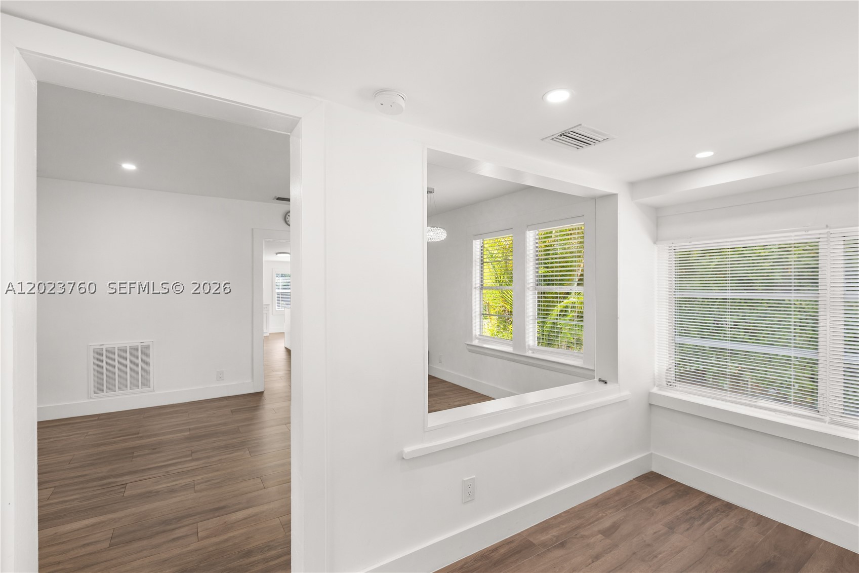TAMIAMI PLACE PLAN 1 - Residential