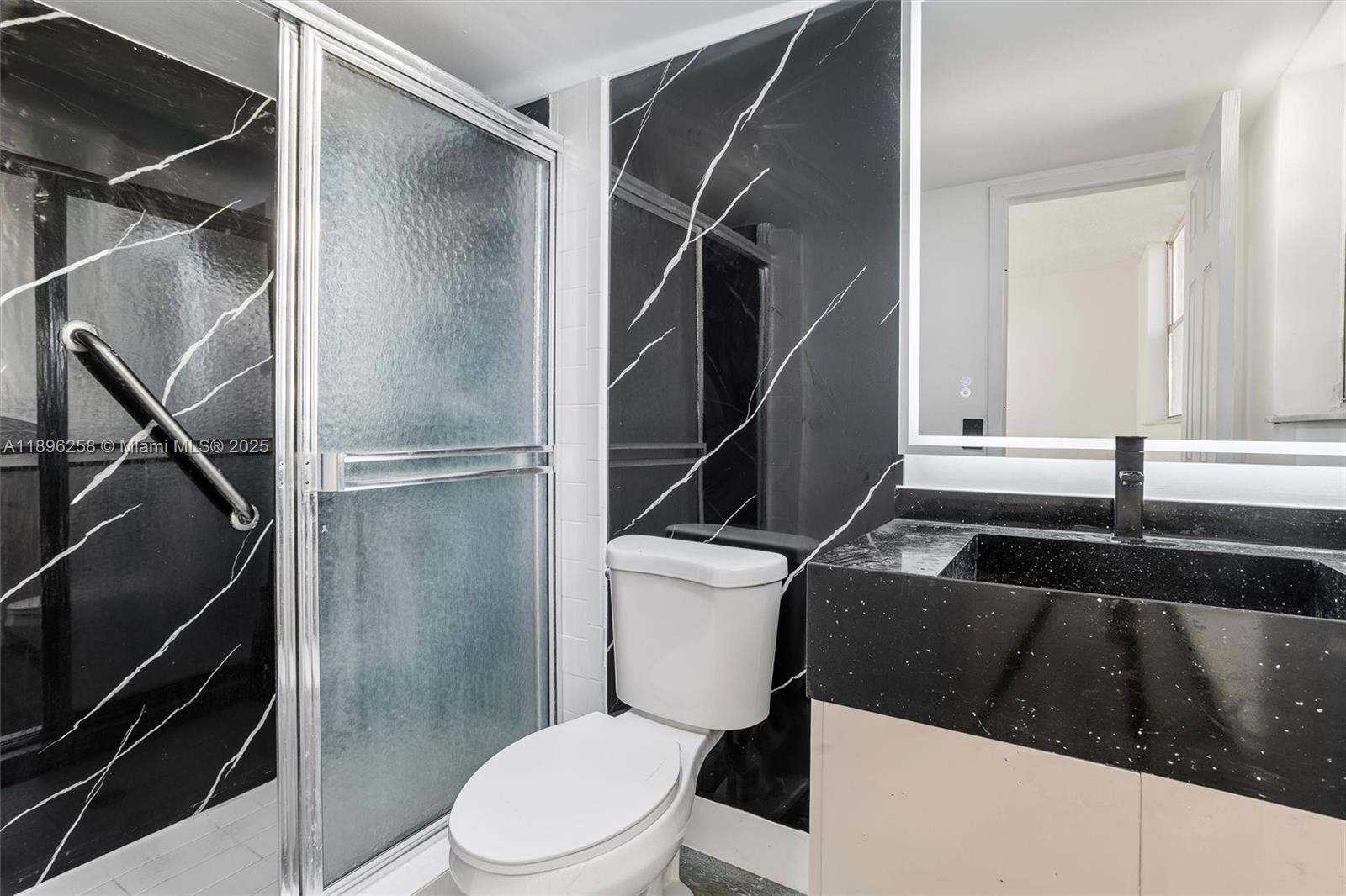SOMERSET NO SIX CONDO - Residential