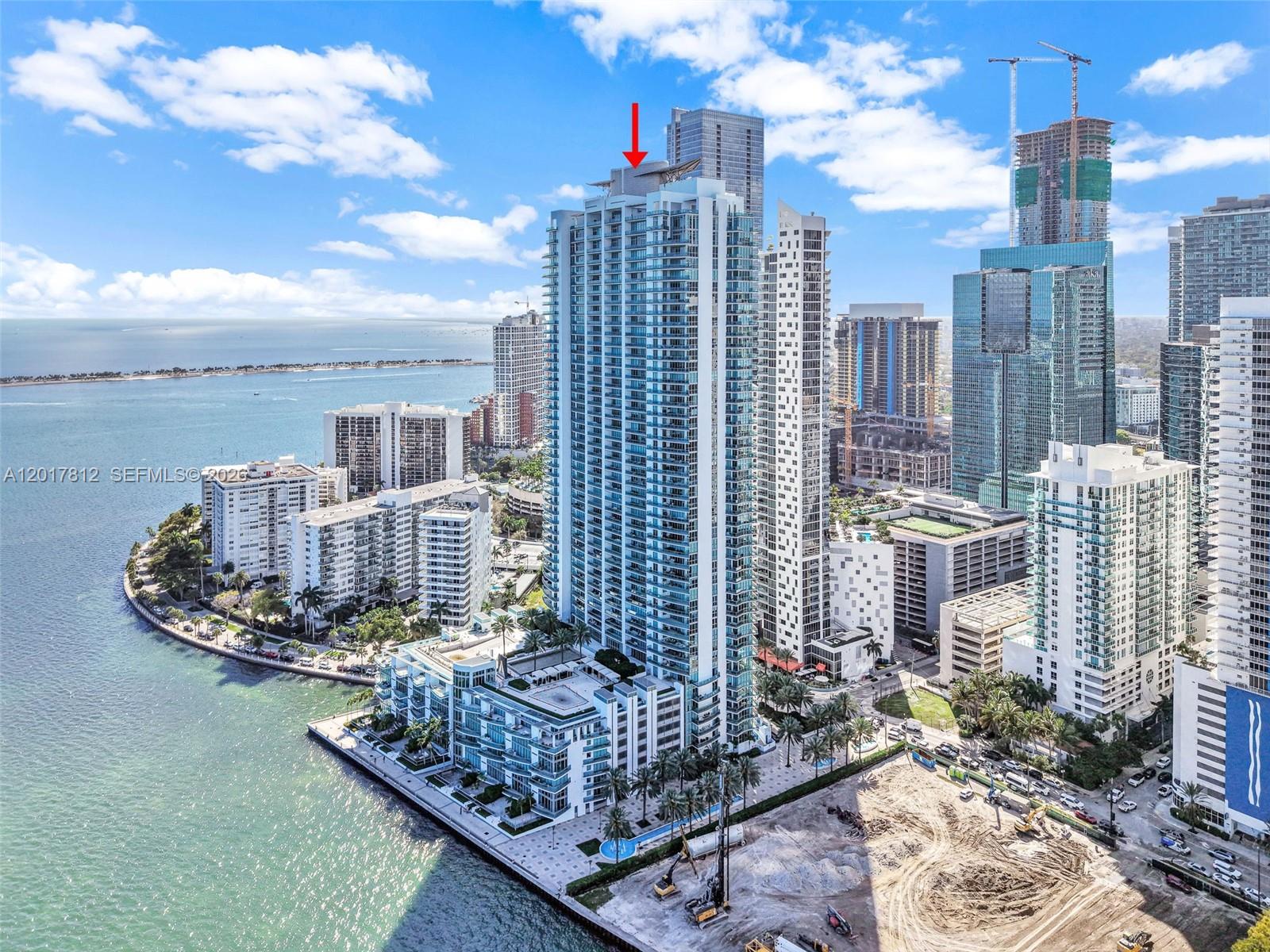 JADE RESIDENCES - Residential