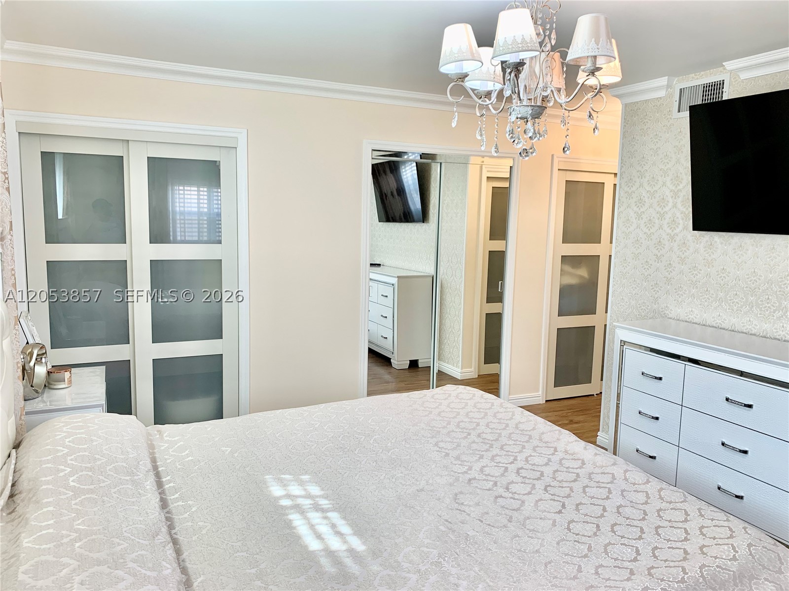 MEADOWBROOK TOWERS CONDO - Residential